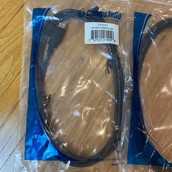 SET OF 3 NEW NWT Cables to Go 6.6ft (2m) USB 2.0 A to Mini-B Cable - Picture 2 of 4